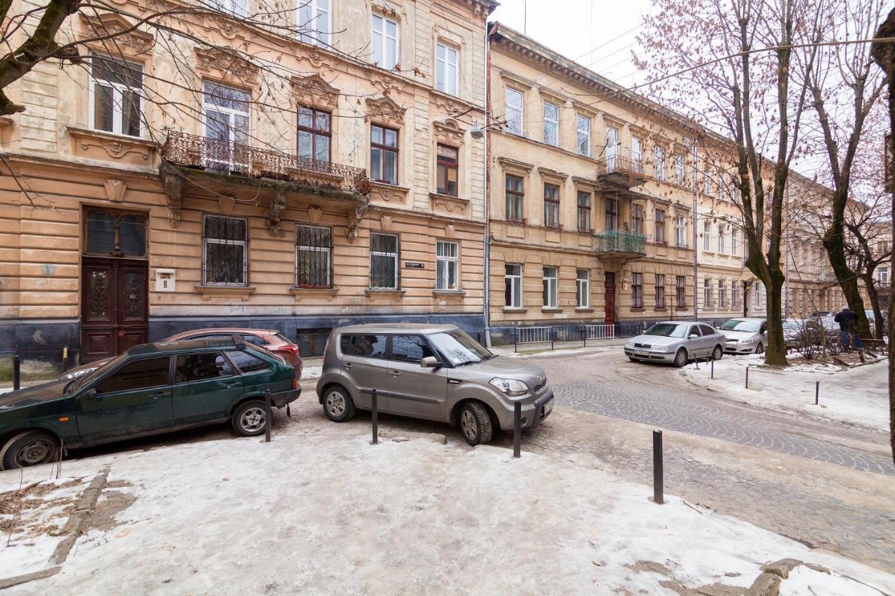 Chopin Apartment In The Center Of Lviv Dış mekan fotoğraf