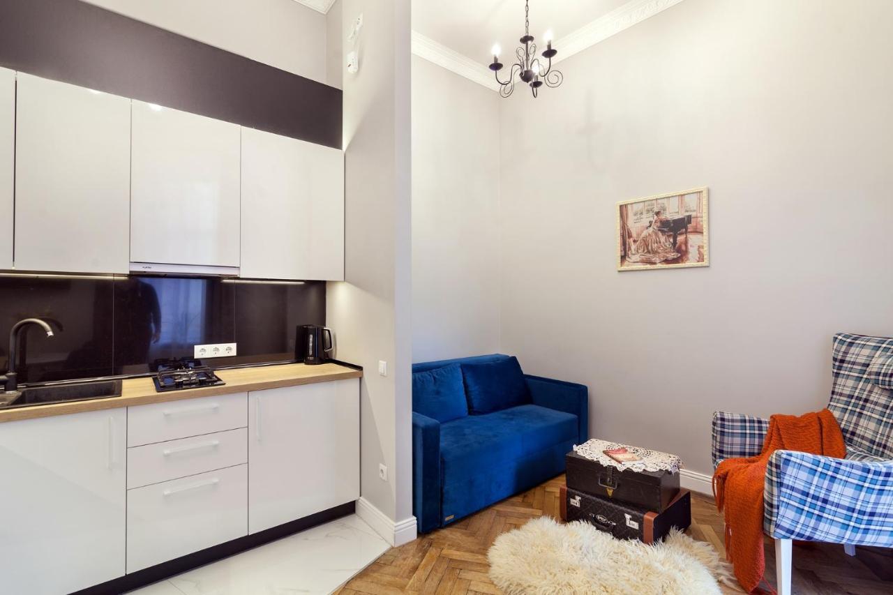 Chopin Apartment In The Center Of Lviv Dış mekan fotoğraf
